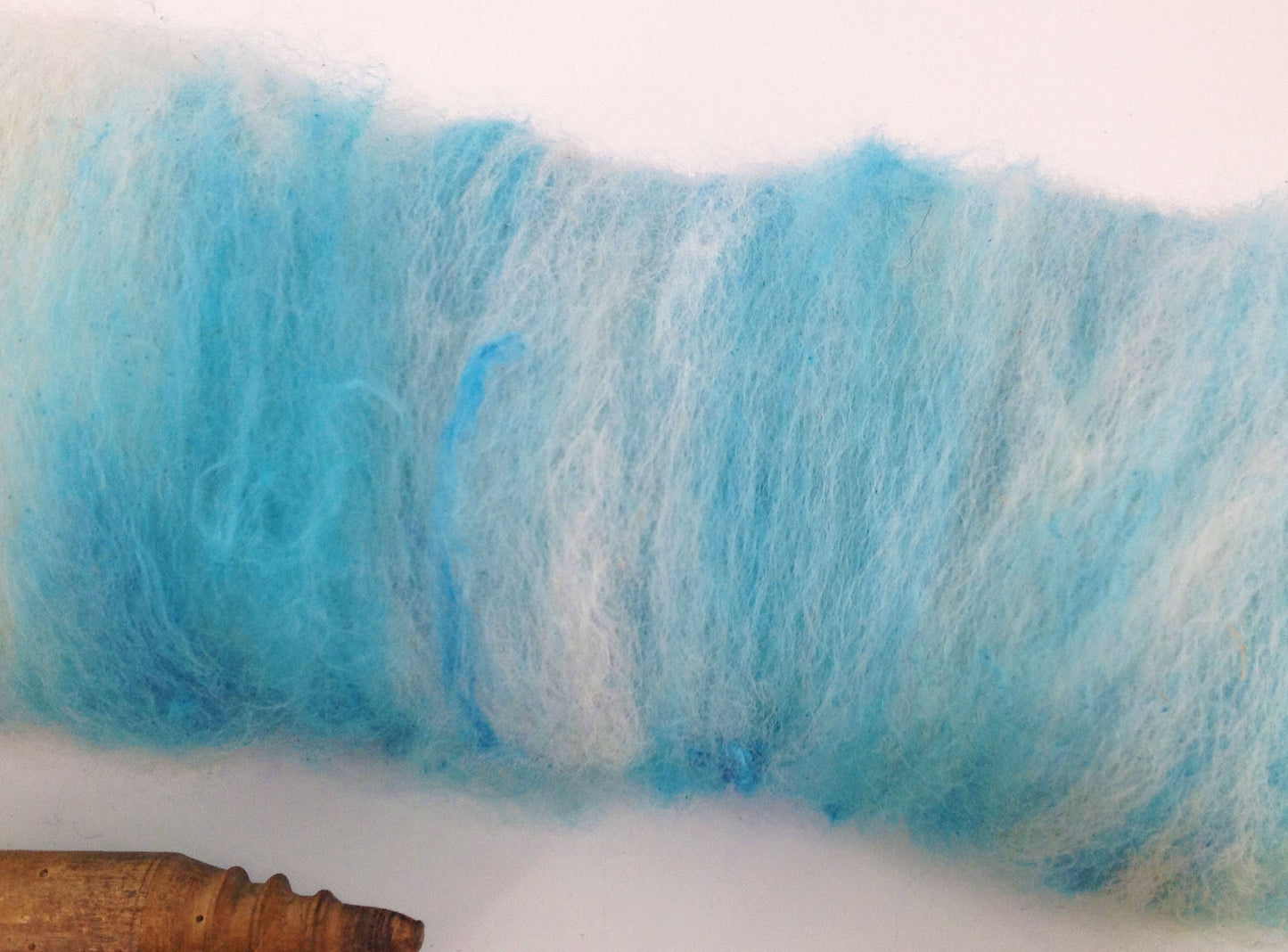 Art Batt for Spinning 124g. Hand Washed and Carded Curly Ryeland Longwool with Hand Dyed Turquoise Mohair and a hint of Tussah Silk