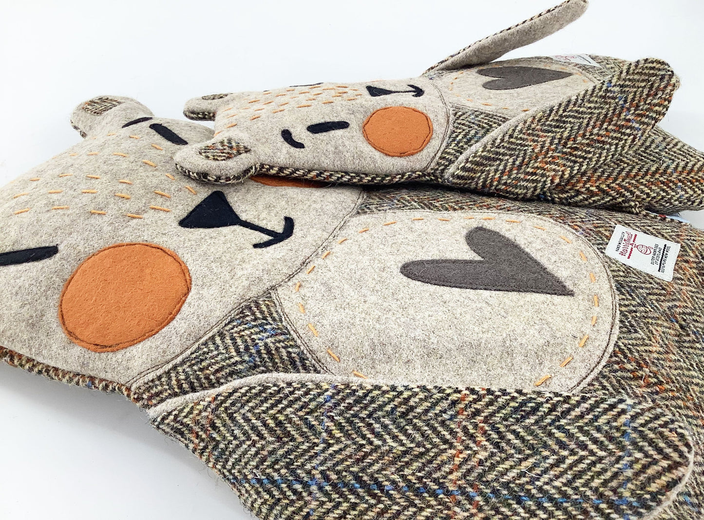 Harris Tweed Lavender Sensory Wool Bear. Cosy Cute Heat Therapy Warming Microwaveable Wheat Pillow Heat Pack Relaxation Mindfulness Eco Gift