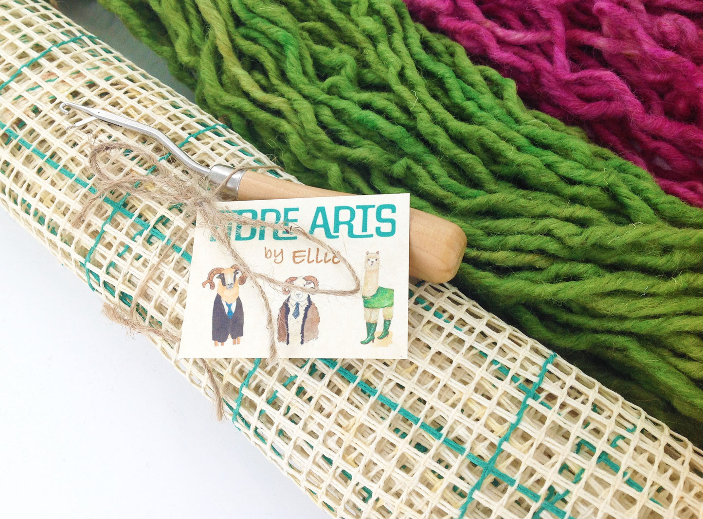 Creative Weaving Pack. 100% Wool 950g. Latch Hook Tool and Project Backing. Wall Hanging Tapestry Kit. Vibrant Garden