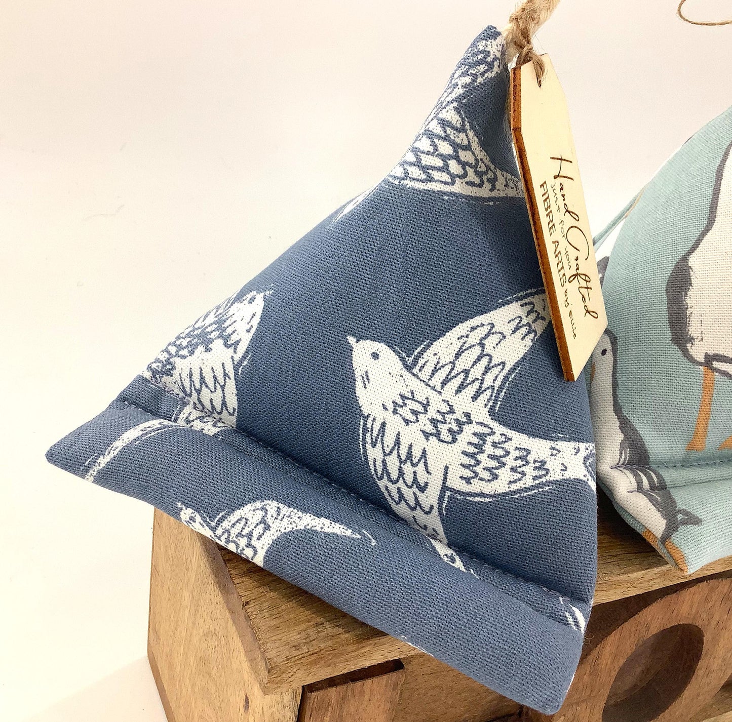 Seagulls Mobile Phone. Kindle, iPad or Tablet Stand. Weighted, Sturdy and Washable. Swallows, Penguins Small Yet Mighty Hand Crafted Gift